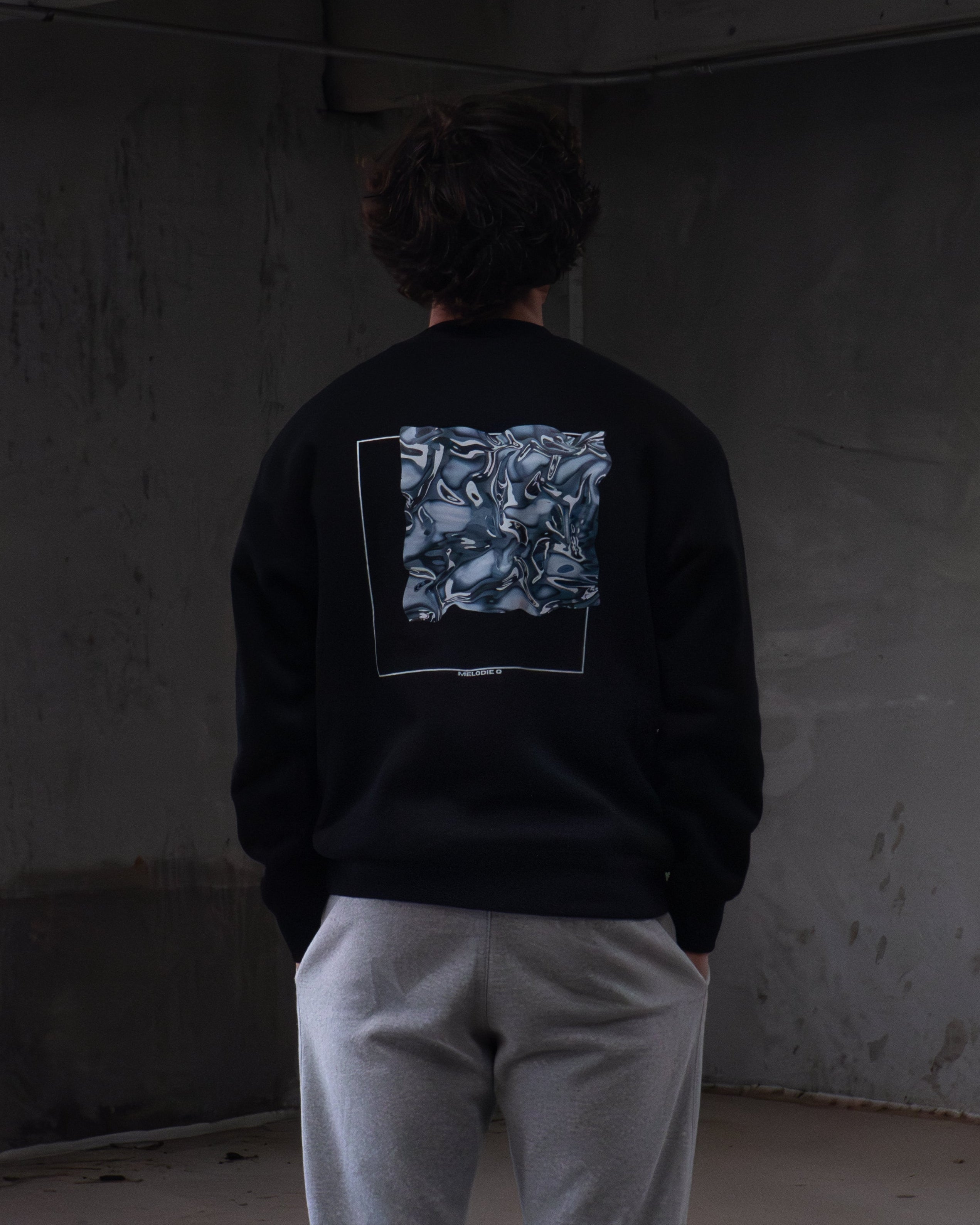 "SAPERE AUDE" CREWNECK